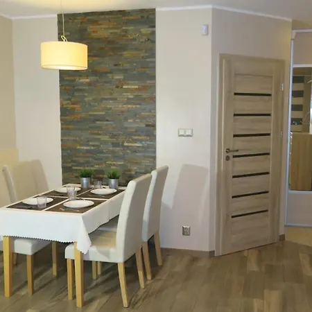 Sun City Apartament Igor - Appartement *